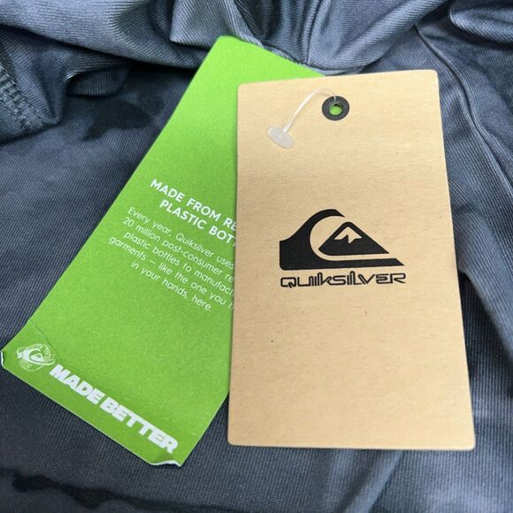 Quiksilver Everyday SS Surf Shirt UPF Protection 50+ Men’s Size Medium NWT - Picture 4 of 7